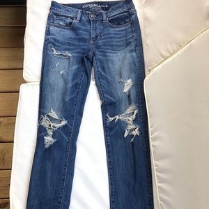 American eagle ripped jeans